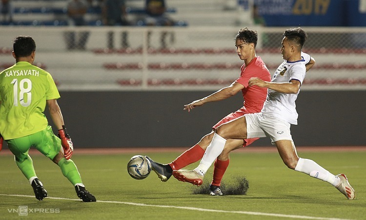 Lào cầm hòa Singapore ở SEA Games 30
