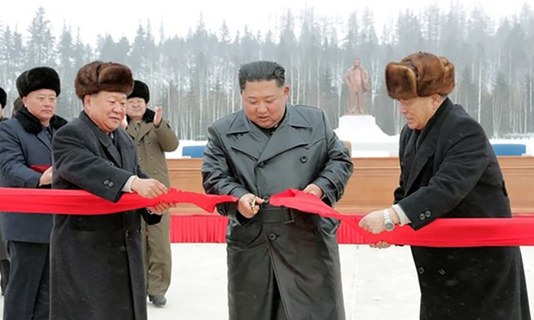 Kim Jong-un khánh thành 'siêu thành phố' mới
