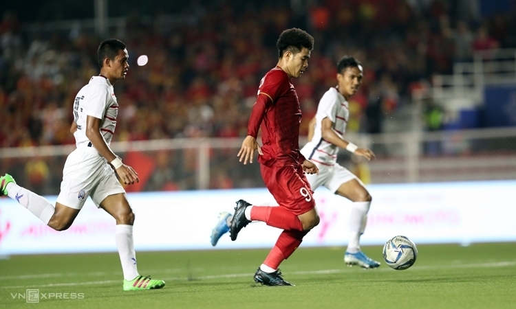Việt Nam vào chung kết SEA Games 30