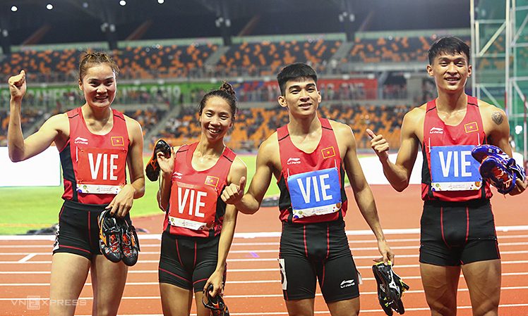 SEA Games 30 ngày 8/12: Điền kinh giành liên tiếp 2 HCV