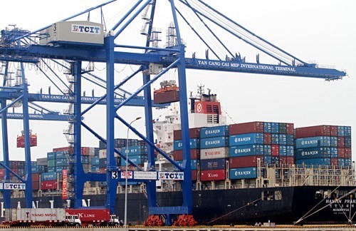 Kim ngạch xuất nhập khẩu lần đầu cán mốc 500 tỷ USD