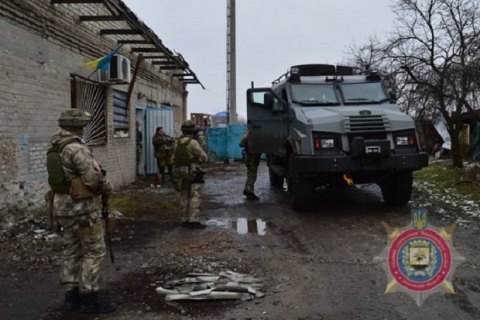 Kiev: Băng cướp nổ súng bắn cảnh sát trong thời gian đột nhập nhà riêng, cướp doanh nhân