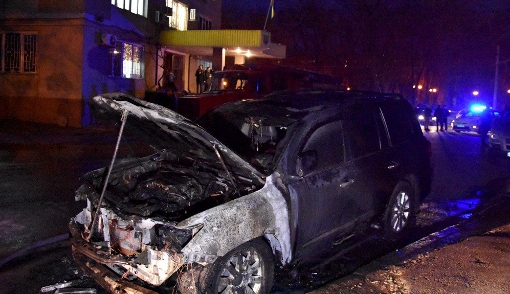 Odessa: Xe của đại biểu Hội đồng tỉnh bị kẻ lạ mặt đốt