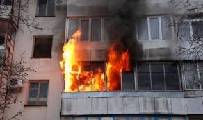 Odessa: Cháy căn hộ, chủ nhà nhảy qua cửa sổ từ tầng 7, tử vong