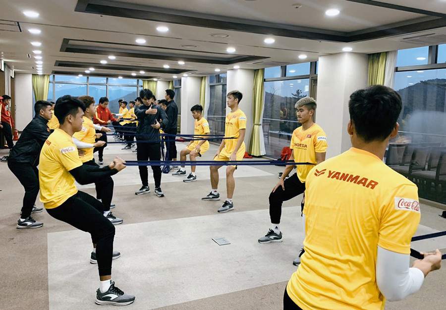 Quang Hải trở lại, U23 Việt Nam chờ đấu CLB Hàn Quốc