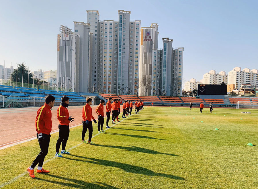 Quang Hải trở lại, U23 Việt Nam chờ đấu CLB Hàn Quốc