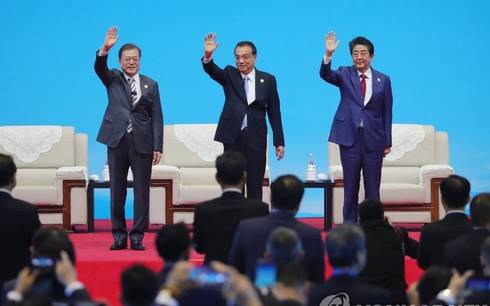 Ông Moon Jae-in: Trung Quốc, Nhật Bản, Hàn Quốc “cùng chung vận mệnh”