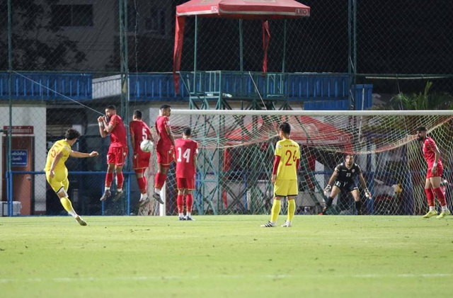 Đình Trọng bất ngờ đá chính, U23 Việt Nam thua U23 Bahrain