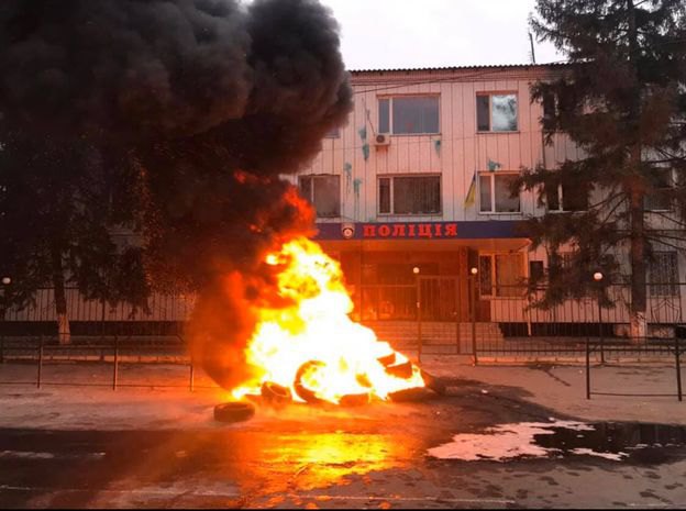 Kherson: Người dân Kakhovka biểu tình hàng loạt sau vụ thanh niên 26 tuổi bị bắn chết