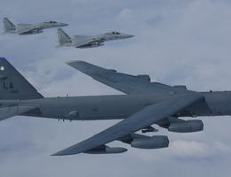 Mỹ điều B-52 sẵn sàng đưa Iran "vào tầm ngắm"