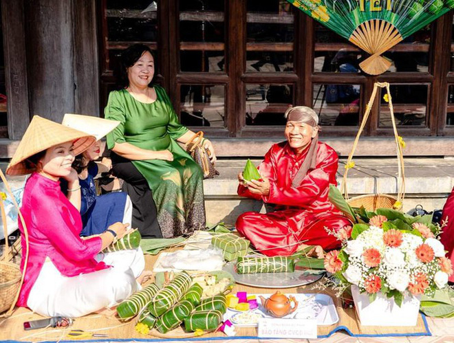 ‘Hương xưa bánh Tết’ trong Hoàng cung Huế