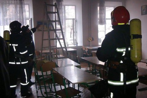 Ukraine: Tiến hành chiến dịch kiểm tra an toàn cháy nổ tất cả các trường phổ thông, nhà trẻ, các ký túc xá