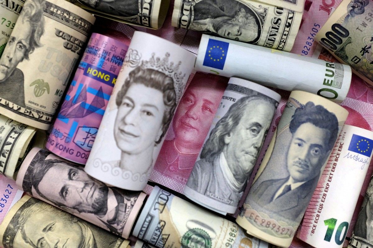 Người nước ngoài đầu tư 123 tỷ gr mua cổ phiếu nợ trong nước của Ukraine