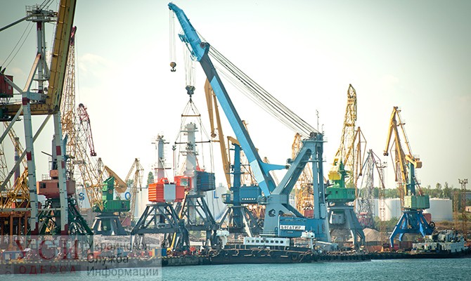 Cảng Chernomork Odessa trên bờ vực phá sản: nợ tiền vay 100 triệu gr