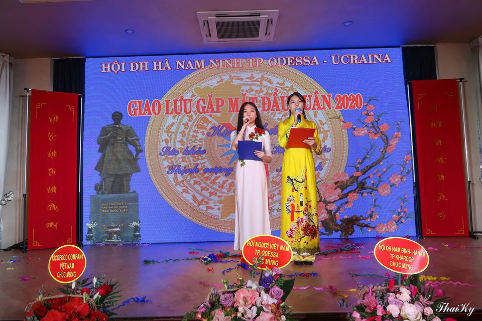 Giao lưu gặp gỡ xuân Canh Tý của hội đồng hương Hà Nam Ninh thành phố Odessa - Ucraina