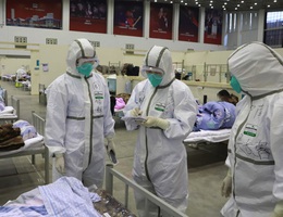 Ít nhất 500 nhân viên y tế Vũ Hán nhiễm virus corona