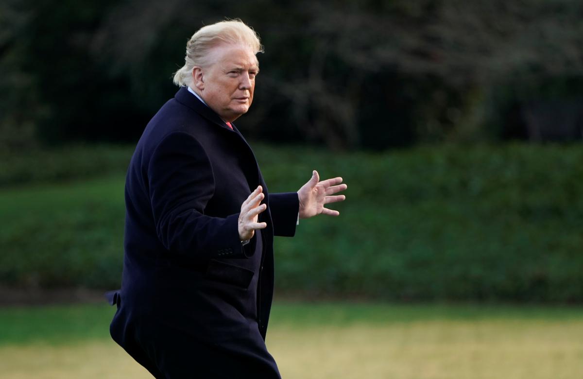 Tổng thống Mỹ Trump tức giận vì các công dân Mỹ bị mắc bệnh virus corona trở về Mỹ