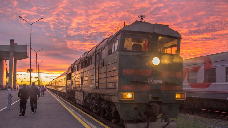 Ukraine chấm dứt giao thông đường sắt với Ba Lan
