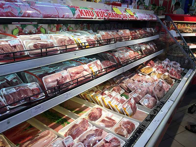 Gần 300 ngàn/kg thịt lợn, làm sao có thể chặn đà tăng giá