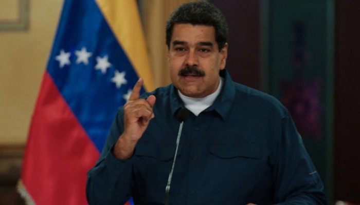 Xóa bỏ trợ cấp xăng dầu, Venezuela phải dùng USD mua xăng