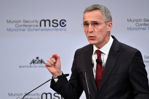 Tổng thư ký NATO Stoltenberg tuyên bố lo ngại trước sự hợp tác giữa Nga và Trung Quốc