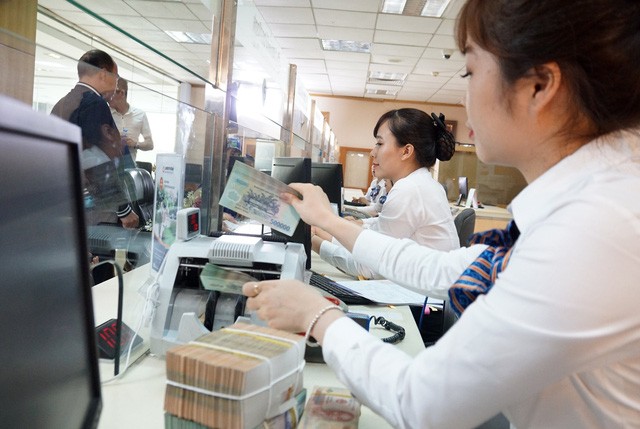 DN gặp khó, lao động mất việc vì COVID-19, Việt Nam cần gói hỗ trợ lần 2?