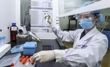 Công ty Trung Quốc thử vaccine COVID-19 trên nhân viên