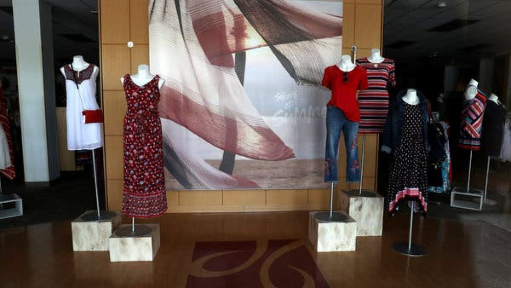 Tiếp bước Brooks Brothers, thêm một đại gia bán lẻ thời trang Mỹ gục ngã vì COVID-19
