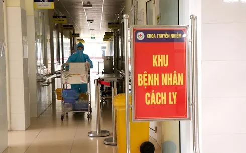 Thêm 5 ca mắc COVID-19, có 1 bệnh nhân ở Hà Nội