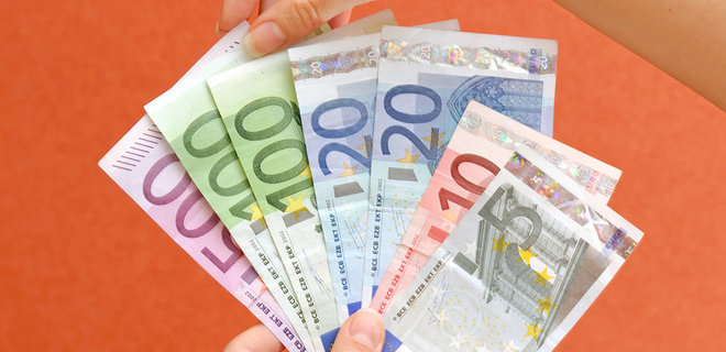 Đức: Bắt đầu thử nghiệm hàng trăm người Đức 3 năm liên tục nhận 1200€ mỗi tháng