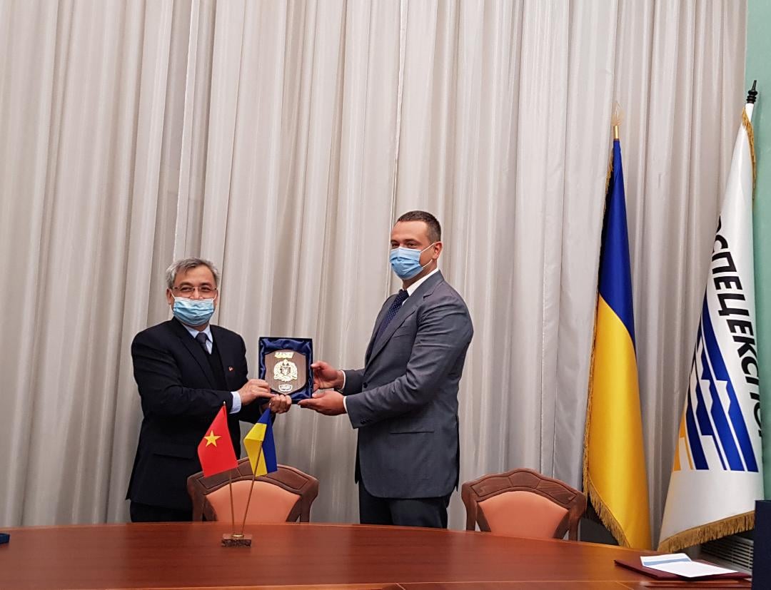 Thúc đẩy hợp tác khoa học quân sự Việt Nam - Ucraina  