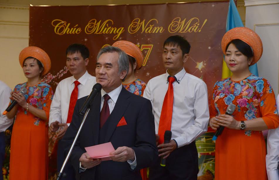 Ông Nguyễn Minh Trí gửi thư chúc mừng Lãnh sự danh dự Việt Nam tại Odessa