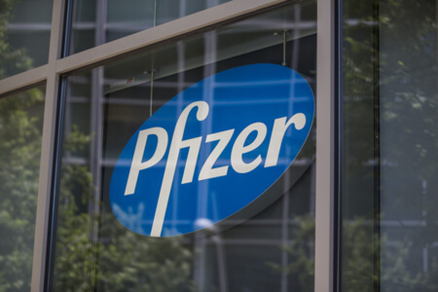 Ukraine ký hợp đồng với công ty Pfizer, mua thuốc viên điều trị covid