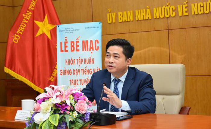 Hoàn thành Khóa tập huấn dạy tiếng Việt