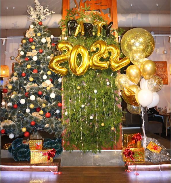 Party Chào năm mới 2022 – Sự kiện chào đón năm mới của thanh niên Odessa