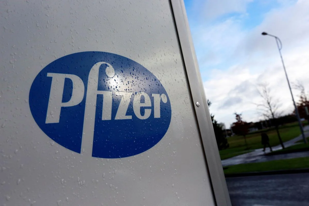 Giám đốc công ty Pfizer trả lời, khi nào sẽ có vacxin ngừa covid chủng "Omicron"