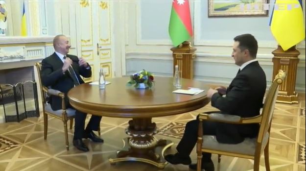Tổng thống Ukraine và Azerbaizan thỏa thuận về thành lập hành lang giao thông vận tải