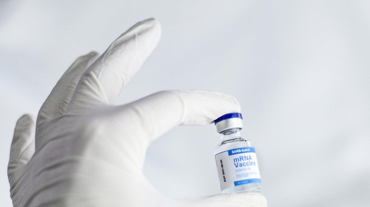 Ukraine: Rút ngắn thời gian để nhận liều vacxin tăng cường