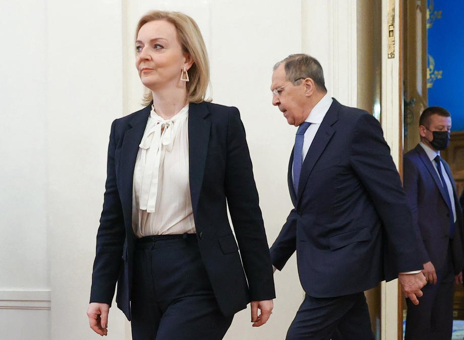 Lavrov coi cuộc đối thoại với Bộ trưởng Ngoại giao Anh như là "cuộc trò chuyện giữa người câm và người điếc"